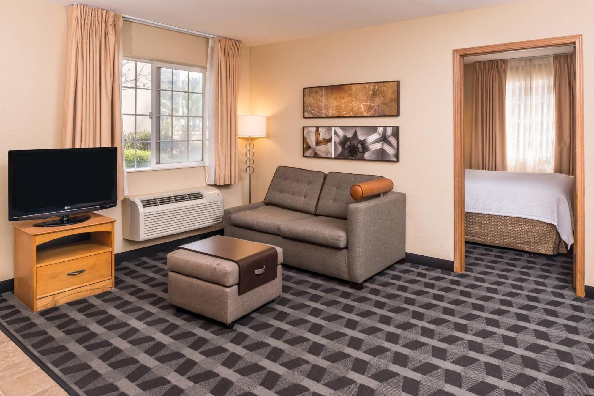 Towneplace Suites By Marriott Anaheim Maingate Near Angel Stadium Buitenkant foto